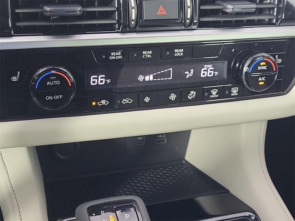 new 2025 Nissan Pathfinder car, priced at $41,407