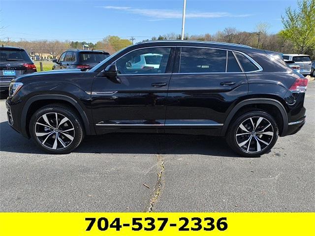 new 2025 Volkswagen Atlas Cross Sport car, priced at $52,186