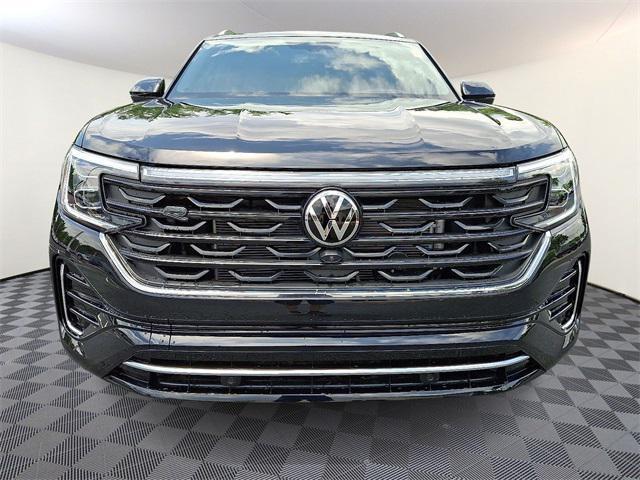 new 2025 Volkswagen Atlas Cross Sport car, priced at $50,686