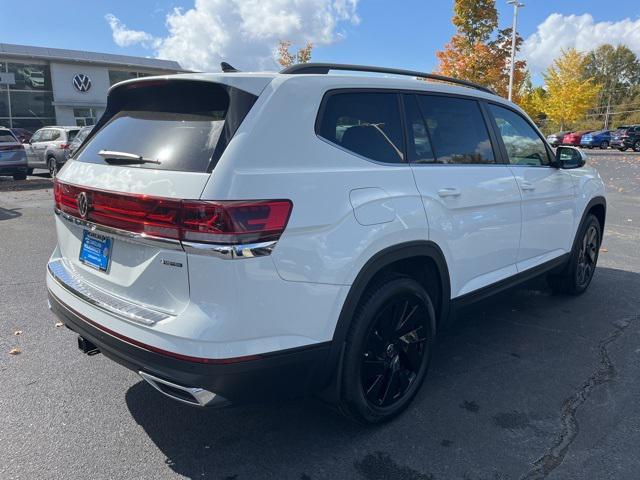 new 2025 Volkswagen Atlas car, priced at $48,820