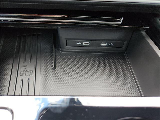 new 2026 Volkswagen Atlas Cross Sport car, priced at $55,248