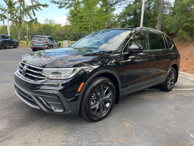 new 2024 Volkswagen Tiguan car, priced at $32,201