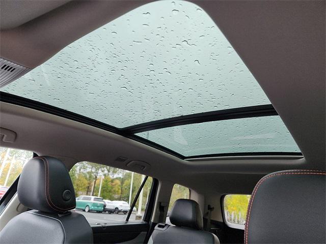 used 2025 Volkswagen Atlas car, priced at $41,925