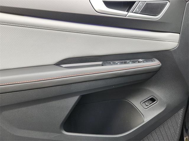 used 2025 Volkswagen Atlas car, priced at $41,925