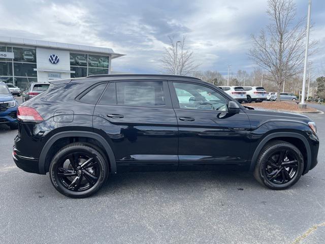 new 2025 Volkswagen Atlas Cross Sport car, priced at $51,725