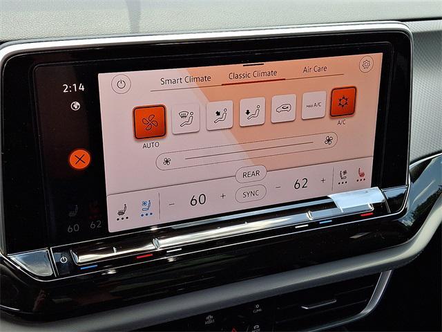 new 2025 Volkswagen Atlas car, priced at $43,987