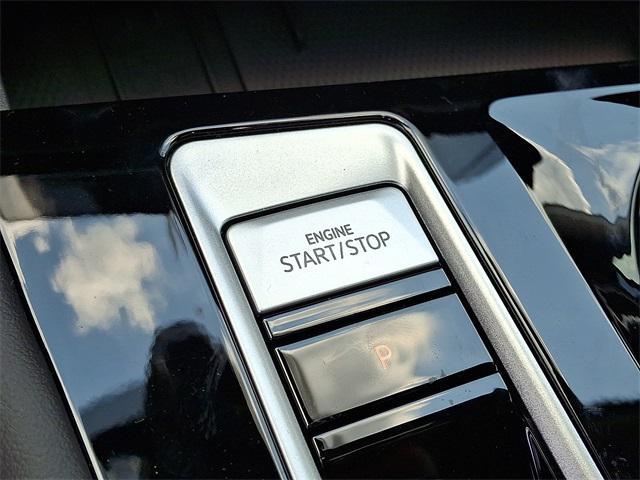 new 2025 Volkswagen Atlas car, priced at $43,987