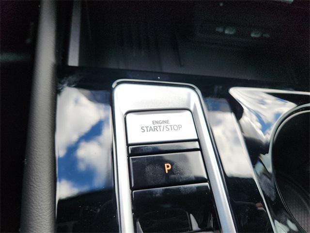 new 2026 Volkswagen Atlas Cross Sport car, priced at $47,538