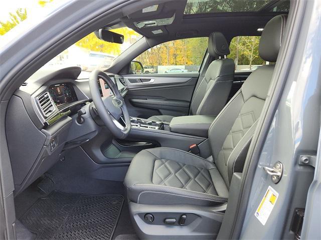 new 2026 Volkswagen Atlas Cross Sport car, priced at $47,538