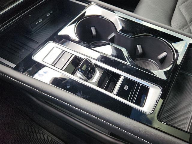 new 2026 Volkswagen Atlas Cross Sport car, priced at $47,538