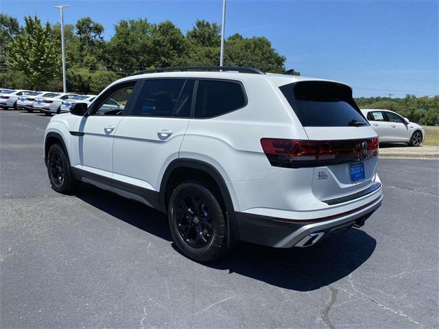 new 2024 Volkswagen Atlas car, priced at $48,556