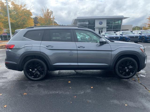 new 2025 Volkswagen Atlas car, priced at $46,925