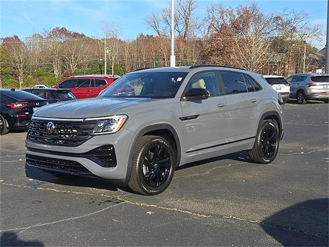 new 2026 Volkswagen Atlas Cross Sport car, priced at $51,933