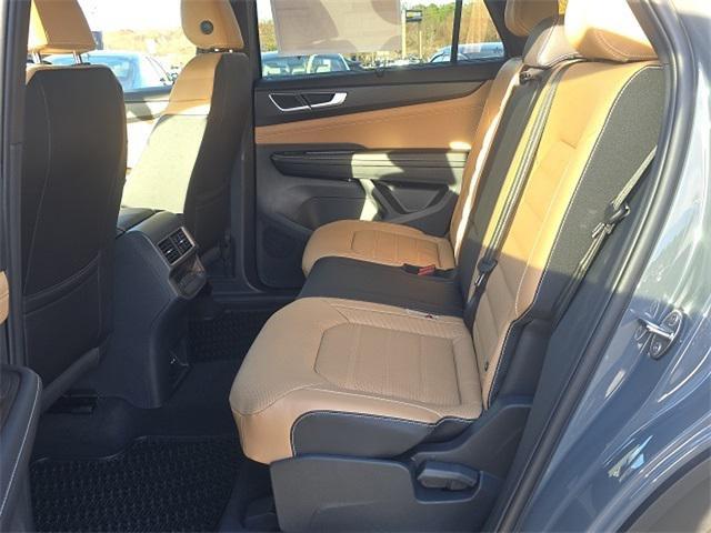 new 2026 Volkswagen Atlas Cross Sport car, priced at $51,933