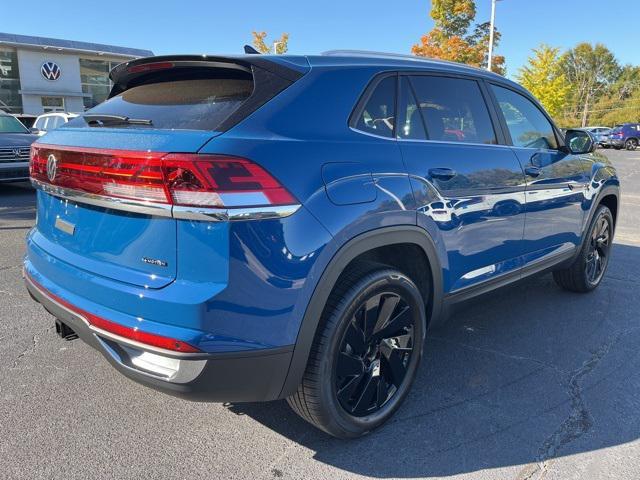 new 2025 Volkswagen Atlas Cross Sport car, priced at $47,115