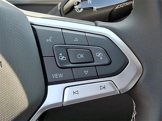 new 2025 Volkswagen Tiguan car, priced at $32,576