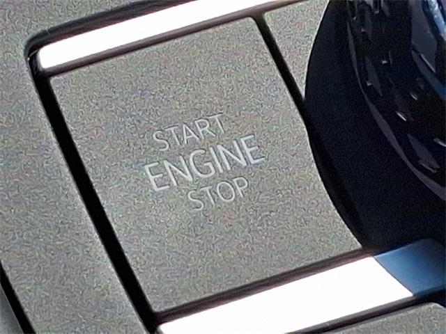 new 2025 Volkswagen Tiguan car, priced at $32,576