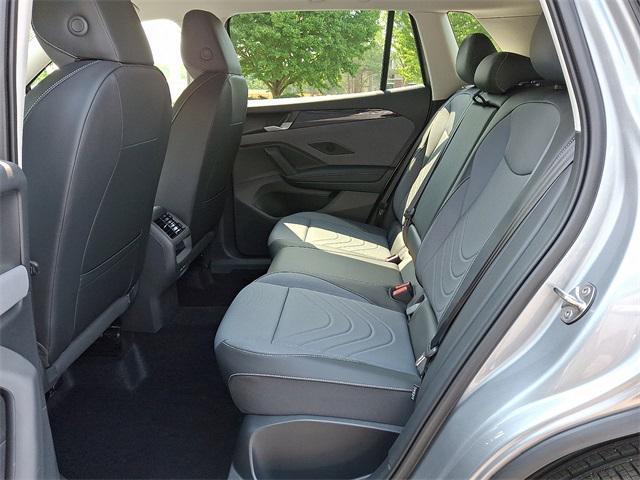 new 2025 Volkswagen Tiguan car, priced at $32,576