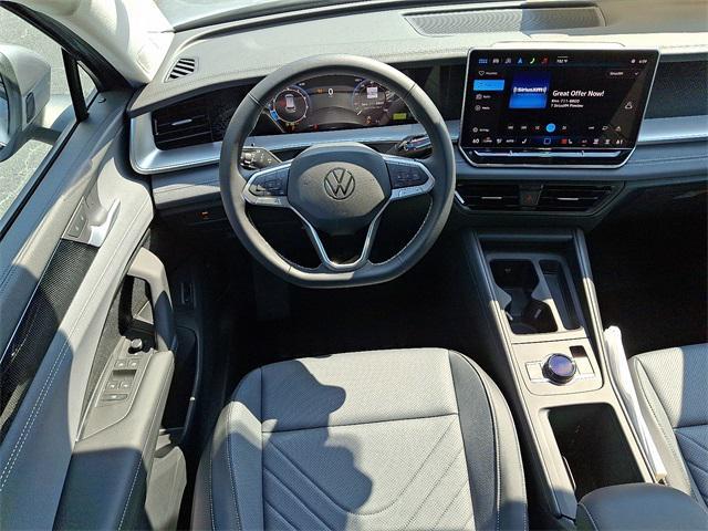 new 2025 Volkswagen Tiguan car, priced at $32,576