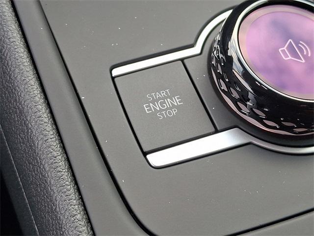 new 2025 Volkswagen Tiguan car, priced at $32,280