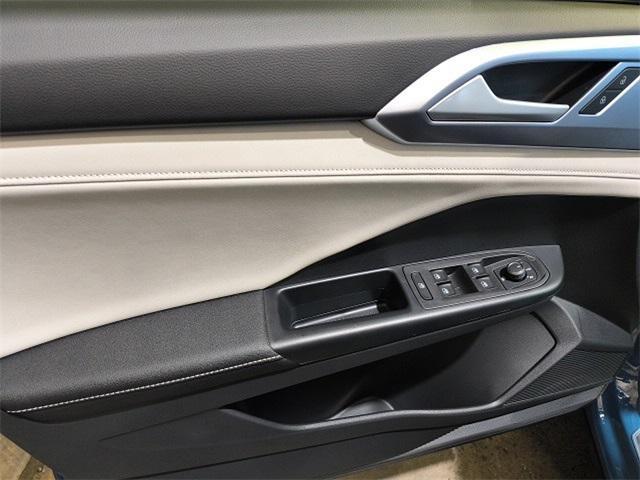 new 2025 Volkswagen Taos car, priced at $32,499