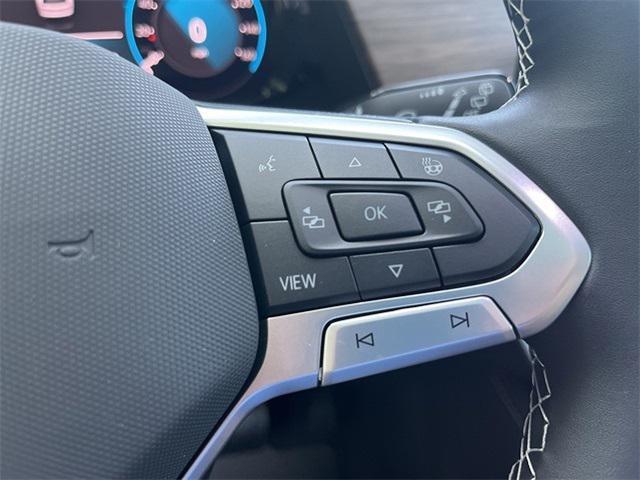 new 2025 Volkswagen Atlas car, priced at $46,504