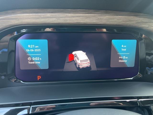 new 2025 Volkswagen Atlas car, priced at $47,656