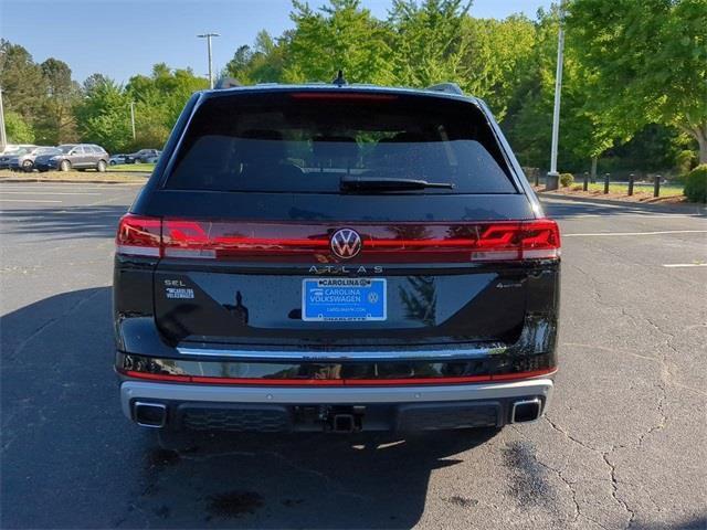 new 2024 Volkswagen Atlas car, priced at $53,661