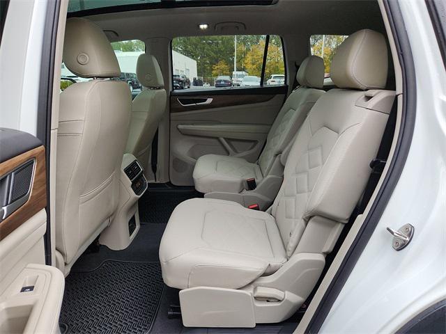 used 2025 Volkswagen Atlas car, priced at $38,276