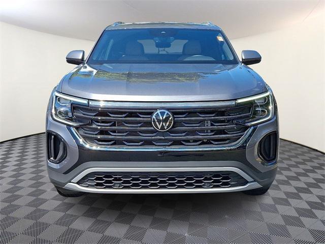 new 2025 Volkswagen Atlas Cross Sport car, priced at $37,888