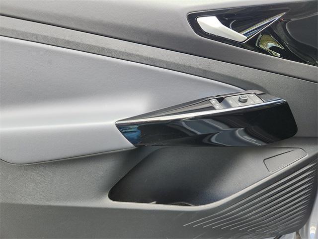 used 2022 Volkswagen ID.4 car, priced at $22,489