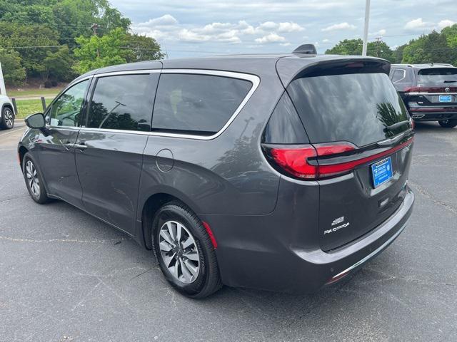 used 2023 Chrysler Pacifica Hybrid car, priced at $23,788