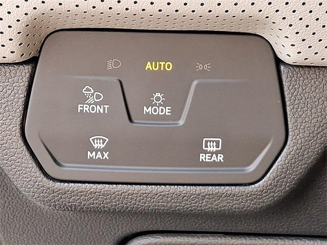 new 2025 Volkswagen Atlas car, priced at $43,834