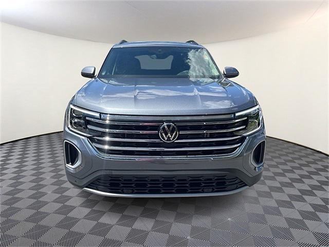new 2025 Volkswagen Atlas car, priced at $43,280
