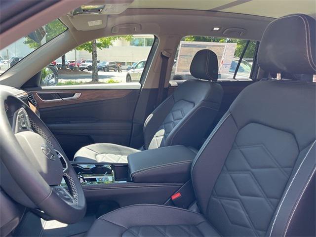 new 2025 Volkswagen Atlas car, priced at $46,280