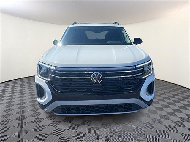 new 2025 Volkswagen Atlas car, priced at $44,585