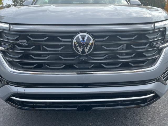 used 2025 Volkswagen Atlas car, priced at $53,236