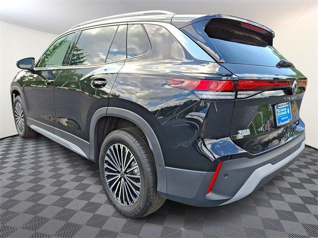 new 2025 Volkswagen Tiguan car, priced at $30,401