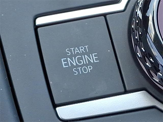 new 2025 Volkswagen Tiguan car, priced at $33,010