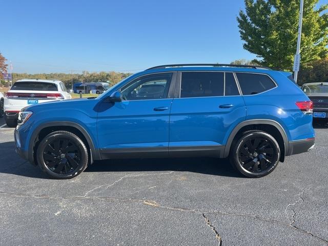 new 2025 Volkswagen Atlas car, priced at $44,826