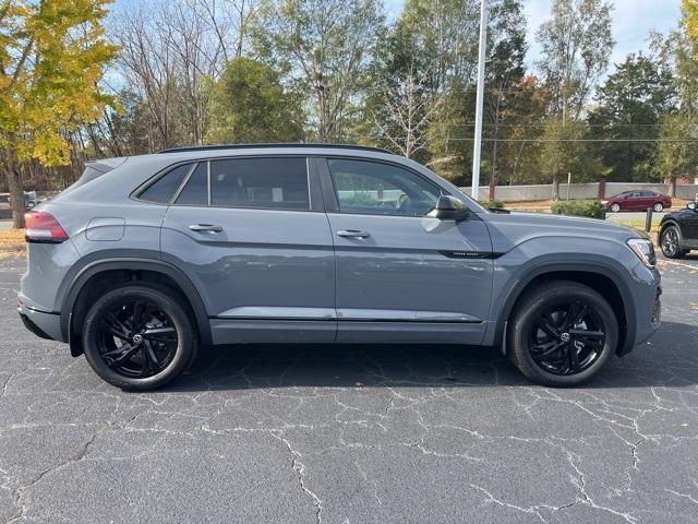 new 2025 Volkswagen Atlas Cross Sport car, priced at $51,450