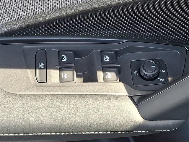 new 2025 Volkswagen Tiguan car, priced at $29,065