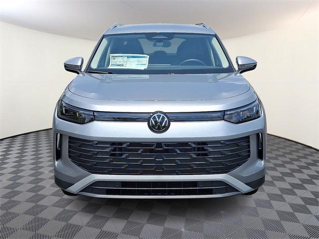 new 2025 Volkswagen Tiguan car, priced at $32,760