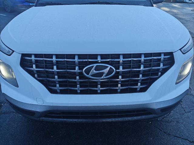 used 2021 Hyundai Venue car