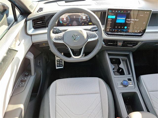 new 2025 Volkswagen Tiguan car, priced at $38,895