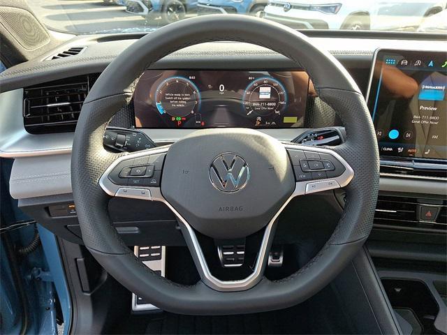 new 2025 Volkswagen Tiguan car, priced at $38,895