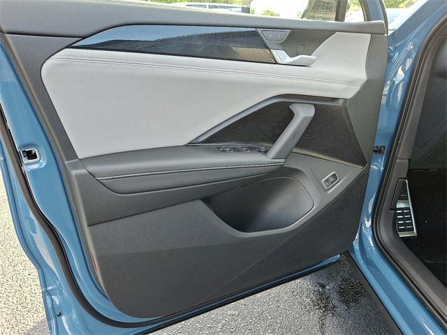 new 2025 Volkswagen Tiguan car, priced at $38,895