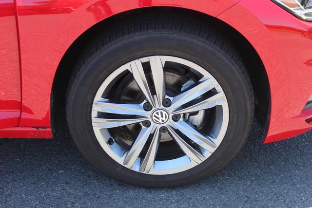 used 2019 Volkswagen Jetta car