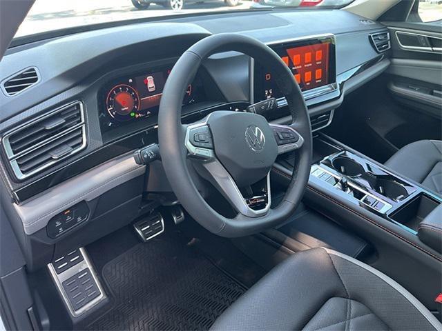 new 2025 Volkswagen Atlas car, priced at $43,834