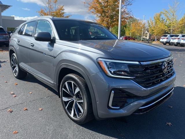 new 2025 Volkswagen Atlas Cross Sport car, priced at $54,320